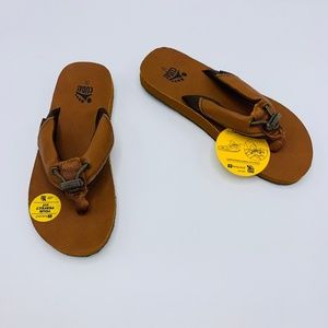 Cudas Women's Warwick Tan Flip-Flop Sandals Sz 6